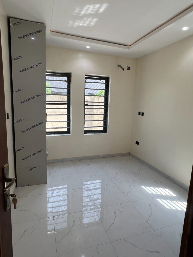 WhatsApp Image 2026-03-10 at 09.14.33 (6)